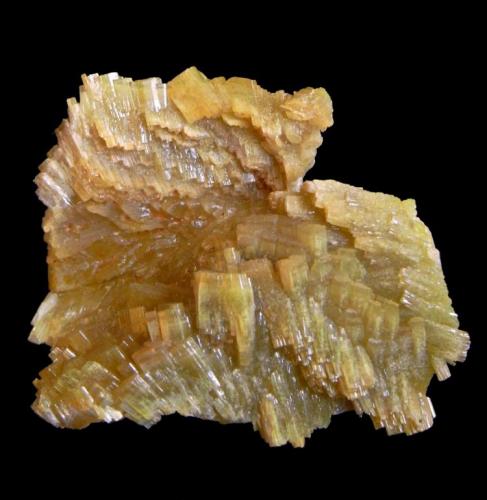 Pyromorphite
Resuperferolítica Mine - Cerro Canaleja - Santa Eufemia - Córdoba - Andalusia - Spain
4 x 3,5 cm.
Main crystal: 0,9 cm. Floater. (Author: DAni)