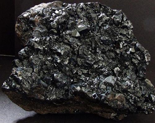 Sphalerite.
Brownley Hill Mine, Nenthead, Cumbria, England, UK.
110 x 80 mm (Author: nurbo)