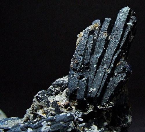 Azurite.
Tsumeb, Namibia, SW Africa
FOV 30 x 25 mm approx (Author: nurbo)