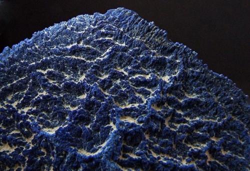 Azurite.
Malbunka Copper Mine, Areyonga, Alice Springs, Gardiner Range, MacDonnell Shire, Northern Territory, Australia.
FOV 25 x 20 mm approx (Author: nurbo)