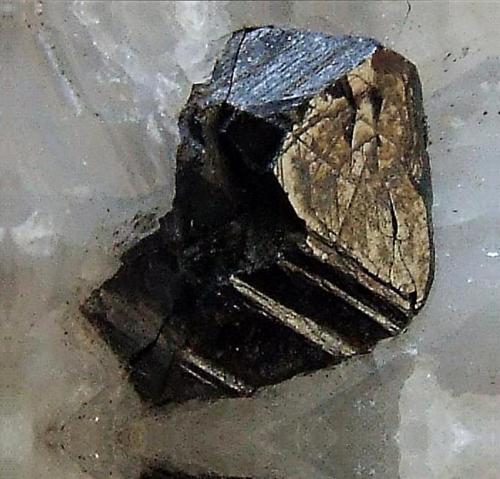 Sphalerite on Quartz.
Smith Vein, Carrock Mine, Caldbeck Fells, Cumbria, England, UK.
Sphalerite to ~ 10 mm (Author: nurbo)