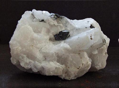 Sphalerite on Quartz.
Smith Vein, Carrock Mine, Caldbeck Fells, Cumbria, England, UK.
60 x 40 mm (Author: nurbo)