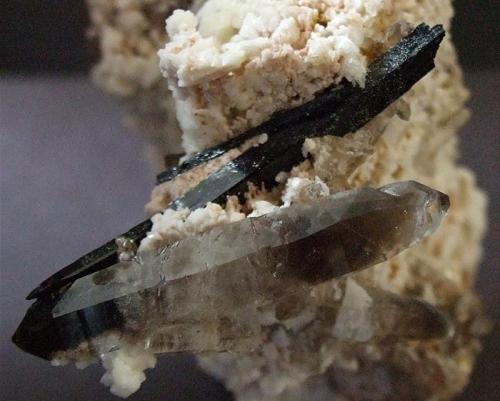 Aegirine Smoky Quartz Orthoclase
Mt Malosa, Zomba District, Malawi.
Quartz to 35 mm (Author: nurbo)