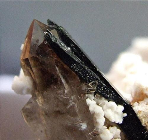 Aegirine Smoky Quartz Orthoclase
Mt Malosa, Zomba District, Malawi.
FOV 20 x 20 mm approx (Author: nurbo)