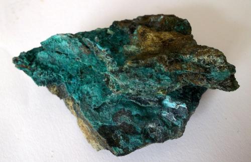 Crisocola<br />Corta Carlés-Norte, Mina Carlés, Ballotal-El Fuxaco, Carlés, Salas, Comarca Valle del Narcea, Principado de Asturias (Asturias), España<br />5 x 4 cm<br /> (Autor: Cristalino)