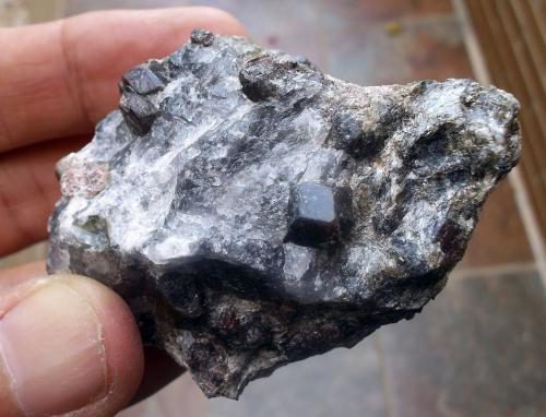 Almandino (Granate)<br />Bama Openpit (San Rafael Claim), Picón or Minas hill, San Vicenzo de Bama, Touro, Comarca Arzúa, La Coruña / A Coruña, Galicia / Galiza, Spain<br />5 x 4 cm<br /> (Autor: Cristalino)