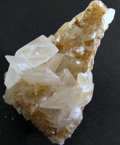 Calcita<br />Canteras de mármol, Estremoz, Distrito Évora, Región Alentejo, Portugal<br />58 x55 x 41 mm.<br /> (Autor: José Luis Zamora)