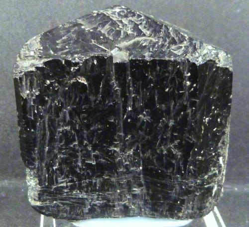 Schorlo (Chorlo) (grupo Turmalina)<br />Yinnietharra Station, Yinnietharra, Condado Upper Gascoyne, Australia Occidental, Australia<br />5 x 5 x 4 cm.<br /> (Autor: Felipe Abolafia)