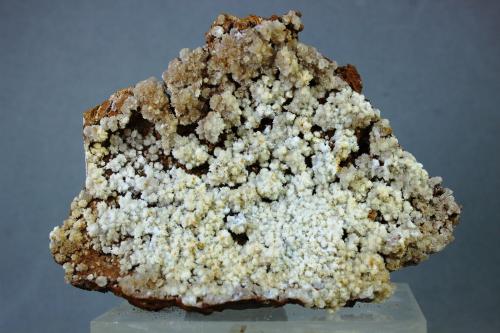 Estroncianita<br />Sierra Cabeçó d'Or, Municipio Busot, Comarca Campo de Alicante, Alicante / Alacant, Comunidad Valenciana / Comunitat Valenciana, España<br />80x60 mm<br /> (Autor: Juan Espino)