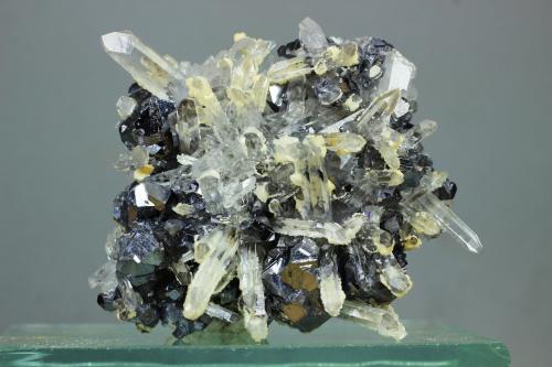 Galena<br />Mina Borieva, Zona minera Madan, Montes Rhodope, Smolyan Oblast, Bulgaria<br />51x41x20<br /> (Autor: Juan Espino)