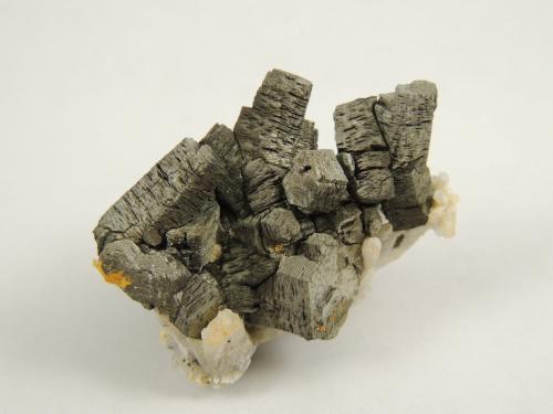 Pirrotita<br />Naica Mine, Naica, Municipio Saucillo, Chihuahua, Mexico<br />4.5 x 3.5 x 2.7 centimetros<br /> (Autor: Ricardo Melendez)