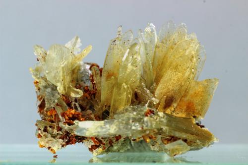Baritina<br />Minas Jebel Ouichane, Beni Bou Ifrour, Nador, Provincia Nador, Región Oriental, Marruecos<br />35x35x18 mm<br /> (Autor: Juan Espino)