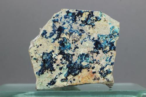 Cornetita<br />Mina L'Etoile du Congo, Lubumbashi (Elizabethville), Cinturón de cobre de Katanga, Haut-Katanga (Shaba), República Democrática del Congo (Zaire)<br />40x40 mm<br /> (Autor: Juan Espino)