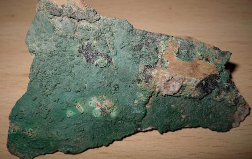 Malaquita<br />Mina <i>La Montalbana</i>, Paraje La Montalbana, Pavies/Pavías, Comarca Alto Palancia, Castellón / Castelló, Comunidad Valenciana / Comunitat Valenciana, España<br />6''5 x 5 cm<br /> (Autor: phrancko)