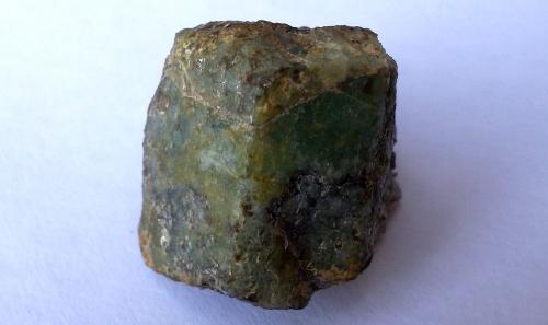 Berilo (variedad esmeralda)<br />Yacimiento de Esmeraldas, A Franqueira, A Cañiza, Comarca Paradanta, Pontevedra, Galicia / Galiza, España<br />1,5 x 1,5 cm<br /> (Autor: Cristalino)