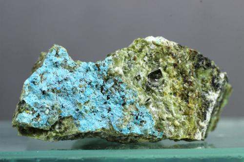 Connellita<br />Mina La Finosa, Ghisoni, Corte, Haute-Corse, Córcega/Corse, Francia<br />25x20x10 mm<br /> (Autor: Juan Espino)