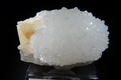 Goosecreekita.<br />Distrito Jalgaon, Maharashtra, India<br />75x45 mm.<br /> (Autor: Jesus Franquesa Baucells)