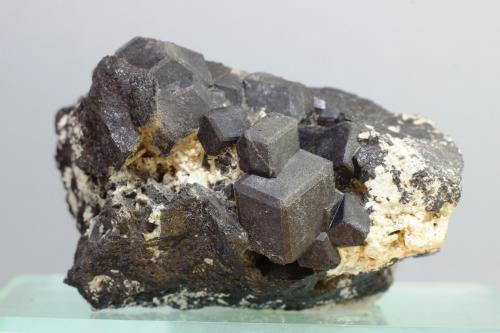 Schorlomita<br />Jebel Bou Agrao, Tamazeght, Alto Atlas, Provincia Midelt, Región Drâa-Tafilalet, Marruecos<br />50x30 mm<br /> (Autor: Juan Espino)