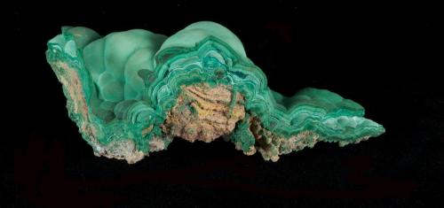 Malachite and Chrysocolla<br />Democratic Republic of the Congo (Zaire)<br />10.5 x 5.4 x 5.1 cm<br /> (Author: steven calamuci)