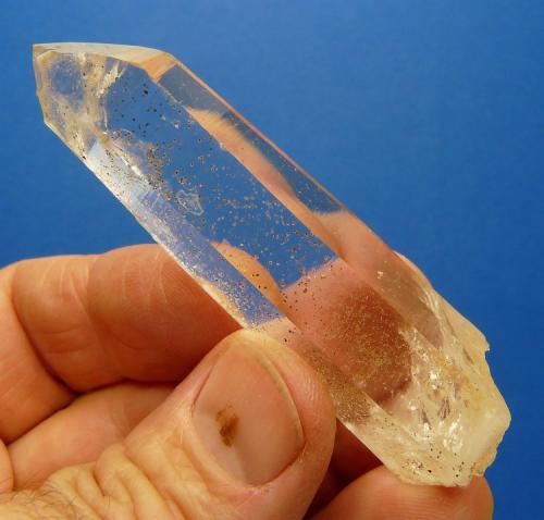 Quartz
Western Cape, South Africa
73 x 18 x 16 mm (Author: Pierre Joubert)