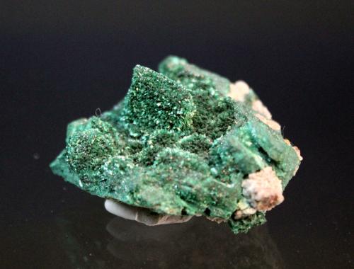 Malachite pseudomorph after Barite
Kambove Mine, Shaba Copper Belt, Democratic Republic of the Congo
4.5 x 4.2 cm (Author: Don Lum)