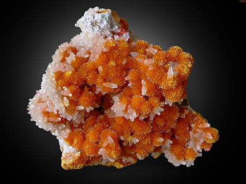 Orpiment, Calcite
Quiruvilca Mine, Santiago De Chuco Province, La Libertad Department, Peru
7.2 x 5.5 x 4.5 cm (Author: xdxucn)