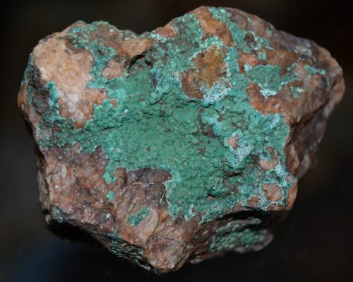 Pseudomalachite
Herdade da Granja Mine, Nossa Senhora da Conceição, Alandroal, Évora District, Portugal
6 x 4 x 3.5 cm (Author: Vitomorim)