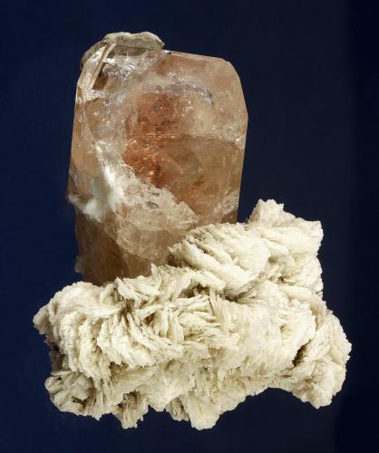 Topaz on Albite (var. cleavelandite)
Mogok Township, Pyin-Oo-Lwin District, Mandalay Division, Myanmar (Burma)
107 x 77 x 39 mm (Author: GneissWare)