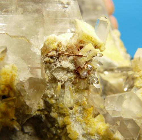 Quartz var. smoky, feldspar, dolomite and rutile
Van Rhynsdorp, Western Cape, South Africa.
195 x 160 x 130 mm
Same as above. (Author: Pierre Joubert)