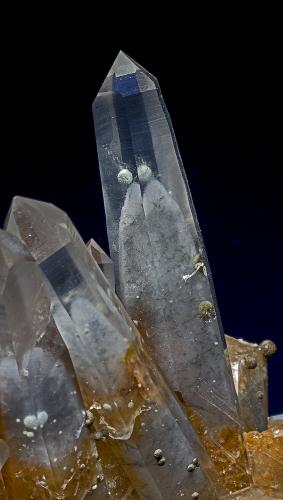 Quartz
Obira mine, Ono-gun, Oita Prefecture, Kyushu Region, Japan
Close Up Detail (Author: am mizunaka)