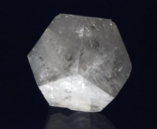 Calcite, Fluorite
Xianghuapu Mine, Xianghualing Sn-Polymetallic Ore Field, Linwu County, Chenzhou Prefecture, Hunan Province, China
4.2 x 3.8 cm (Author: Don Lum)