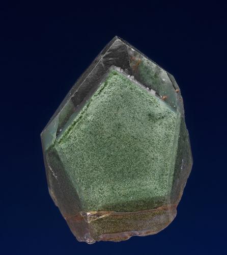 Quartz
Sawmill Peak, Magalia, Magalia District, Butte Co., California, USA
1.6 x 2.2 cm (Author: am mizunaka)