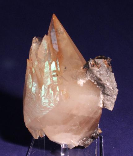 Calcite, Sphalerite, Dolomite
Cumberland Mine, Smith County, Tennessee, USA
16 x 8 cm (Author: Don Lum)