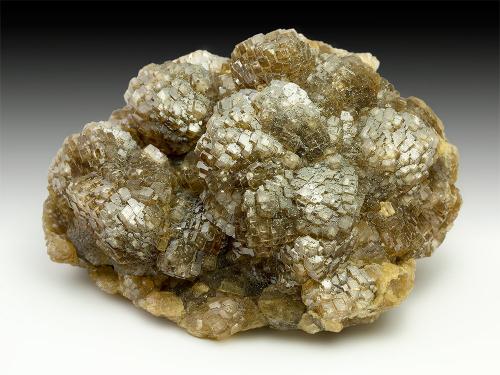 Siderite<br />Julcani Mine, Julcani District, Angaraes Province, Huancavelica Department, Peru<br />6.4 x 5.1 x 2.5 cm<br /> (Author: xdxucn)