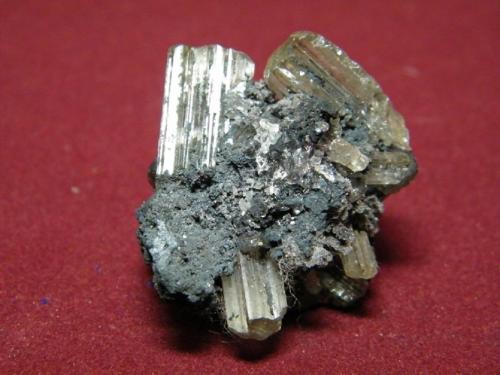 Cerussite<br />Tsumeb Mine, Tsumeb, Otjikoto Region, Namibia<br />40x40mm<br /> (Author: Heimo Hellwig)