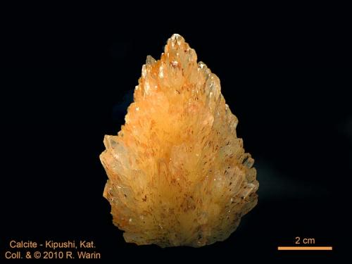 Calcite<br />Kipushi Mine, Kipushi, Katanga Copper Crescent, Katanga (Shaba), Democratic Republic of the Congo (Zaire)<br />8 cm high<br /> (Author: Roger Warin)