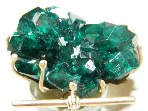 Dioptase<br />Tsumeb Mine, Tsumeb, Otjikoto Region, Namibia<br />60x50mm<br /> (Author: Heimo Hellwig)