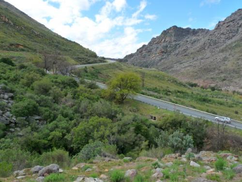 The pass towards Ceres.  The photo was taken about 2km outside of Ceres. (Author: Pierre Joubert)