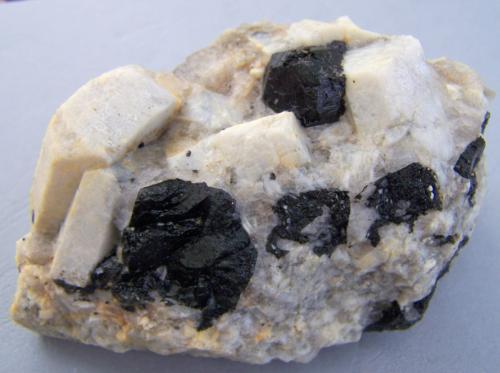 Microclina, Chorlo<br />Muro area, La Alameda de Gardón, Comarca Campo de Argañán, Salamanca, Castile and León, Spain<br />12 x 10 cm.<br /> (Autor: canada)
