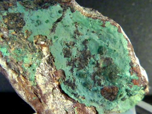 Pseudomalaquita<br />La Virgen Mine, Andújar, Comarca de la Campiña, Jaén, Andalusia, Spain<br />3 x 4 x 2,5 cm.<br /> (Autor: Felipe Abolafia)