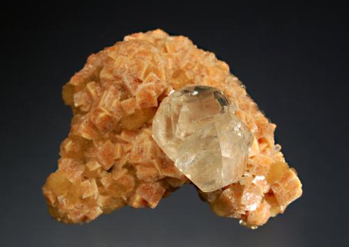 Calcite<br />Sarbaiskoe deposit, Rudny, Kostanay Region, Kazakhstan<br />3.6 x 5.6 x 6.8 cm<br /> (Author: crosstimber)