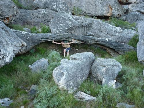 A remarkable rock formation on our way back. (Author: Pierre Joubert)