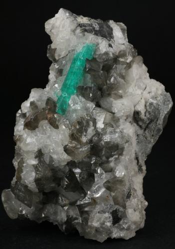 Beryl (variety emerald), Calcite, Quartz<br />Coscuez mining district, Municipio San Pablo de Borbur, Western Emerald Belt, Boyacá Department, Colombia<br />75x60x40mm<br /> (Author: Fiebre Verde)