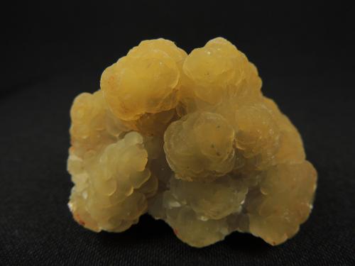 Smithsonita<br />San Antonio Mine (San Antonio el Grande Mine), East Camp, Santa Eulalia District, Municipio Aquiles Serdán, Chihuahua, Mexico<br />5.4 x 4.3 x 3.5 centimetros<br /> (Autor: Ricardo Melendez)