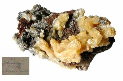 Pyromorphite<br />Mina Neue Hoffnung, Niederdreisbach, Daaden-Herdorf, Distrito Altenkirchen, Renania del Norte-Westfalia/Nordrhein-Westfalen, Alemania<br />70 x 39 x 37 mm<br /> (Author: Andreas Gerstenberg)