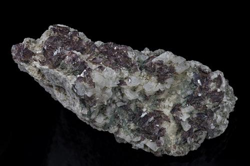 Axinite-(Fe)<br />Timmins area, Cochrane District, Ontario, Canada<br />10.7 x 6.7 cm<br /> (Author: am mizunaka)