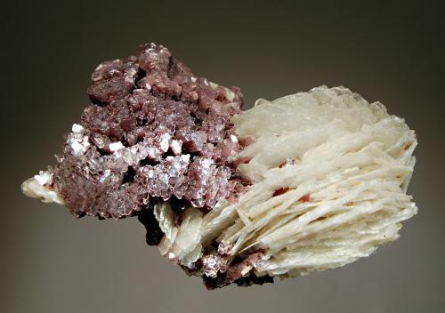 Lepidolite<br />Otjua Mine, Otjua Farm 37, Karibib District, Erongo Region, Namibia<br />5.0 x 8.5 cm<br /> (Author: crosstimber)