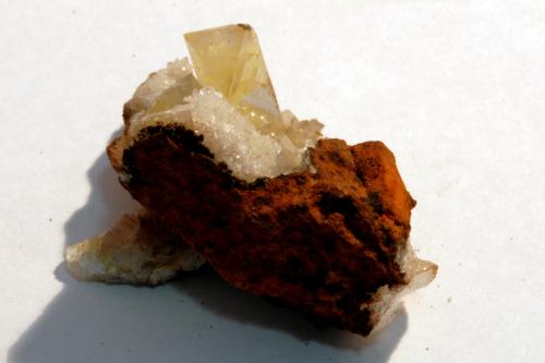 Adamita<br />Mapimí, Municipio Mapimí, Durango, Mexico<br />Medidas pieza: 3,5x2,5x1,5 cm<br /> (Autor: Sergio Pequeño)