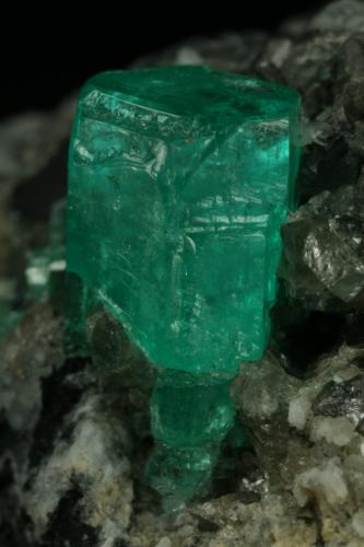 Beryl (variety emerald), Calcite<br />Coscuez mining district, Municipio San Pablo de Borbur, Western Emerald Belt, Boyacá Department, Colombia<br />35x40x55mm<br /> (Author: Fiebre Verde)