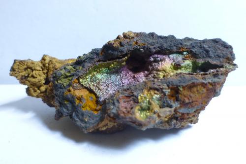 Goethita<br />Mines Can Palomeres, Malgrat de Mar, Comarca Maresme, Barcelona, Cataluña / Catalunya, España<br />4x2cm<br /> (Autor: heat00)